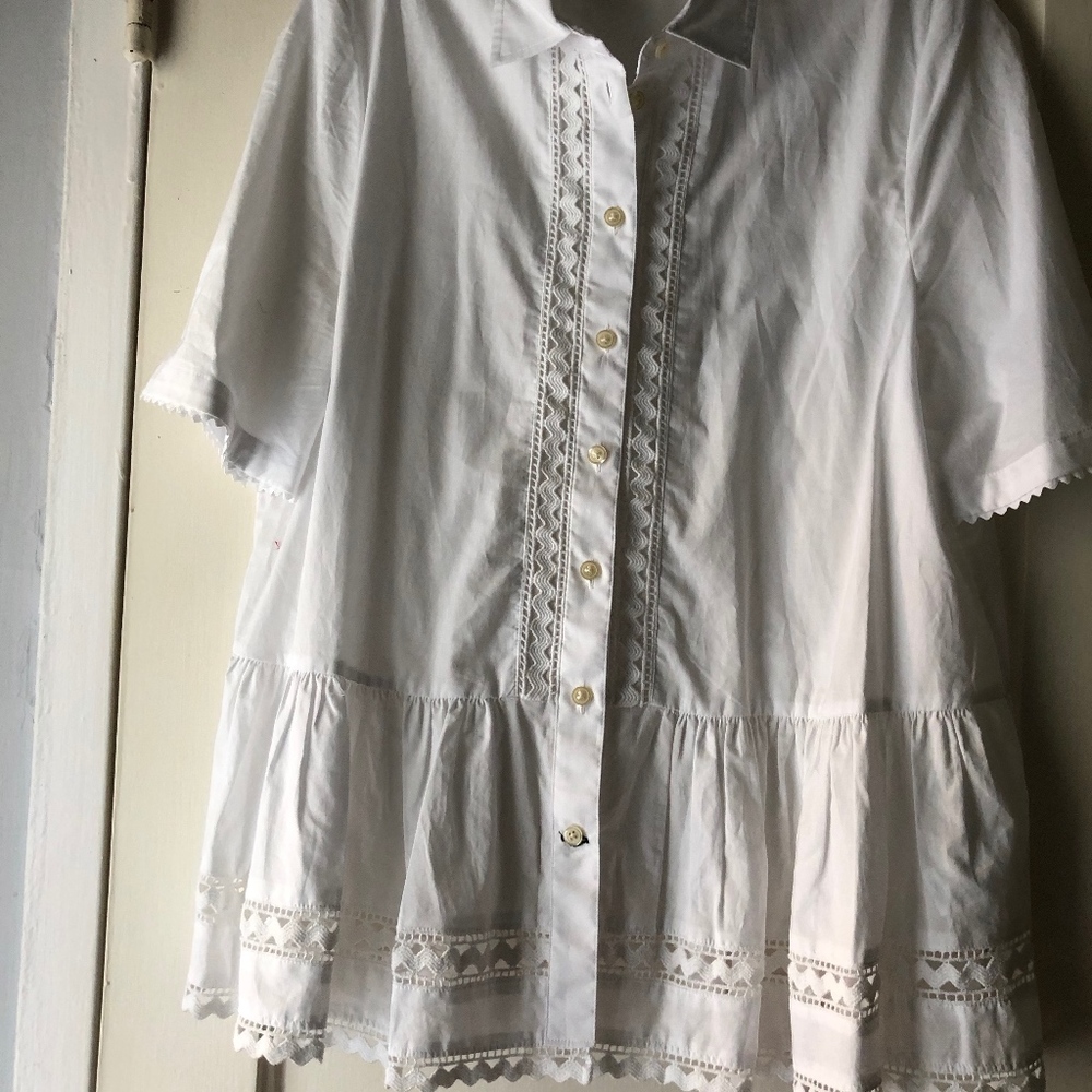 Kate Spade Broome Street button down blouse eyelet